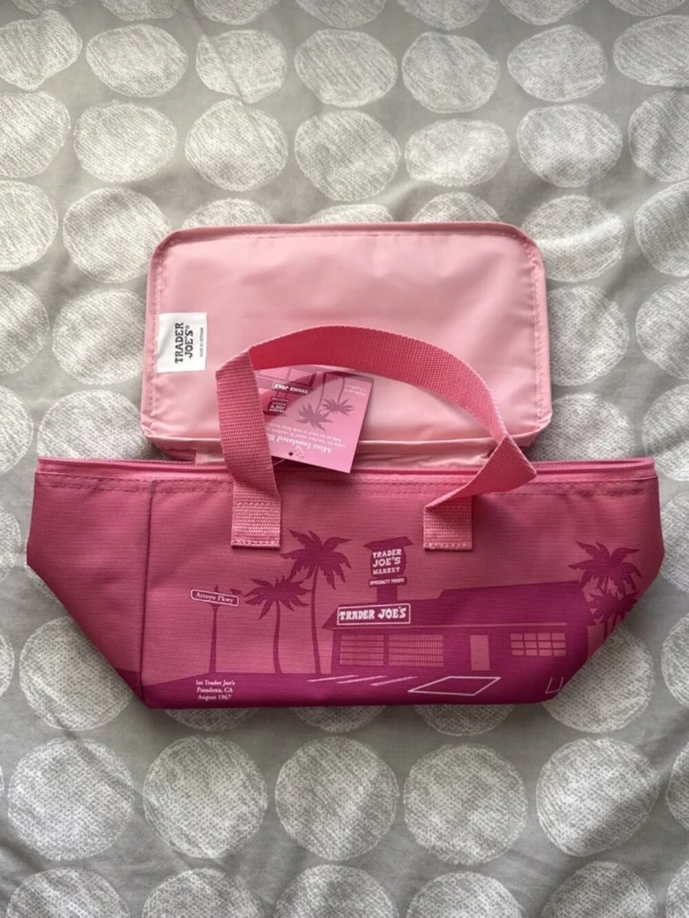 NEW Trader Joe's Mini Insulated Pink Bag